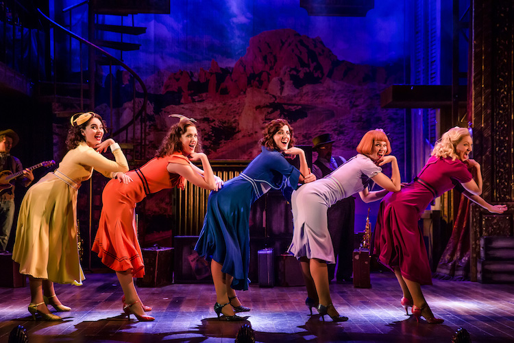 Total Mk On Stage Crazy For You Star Tom Chambers Talks Dance With Total Mk